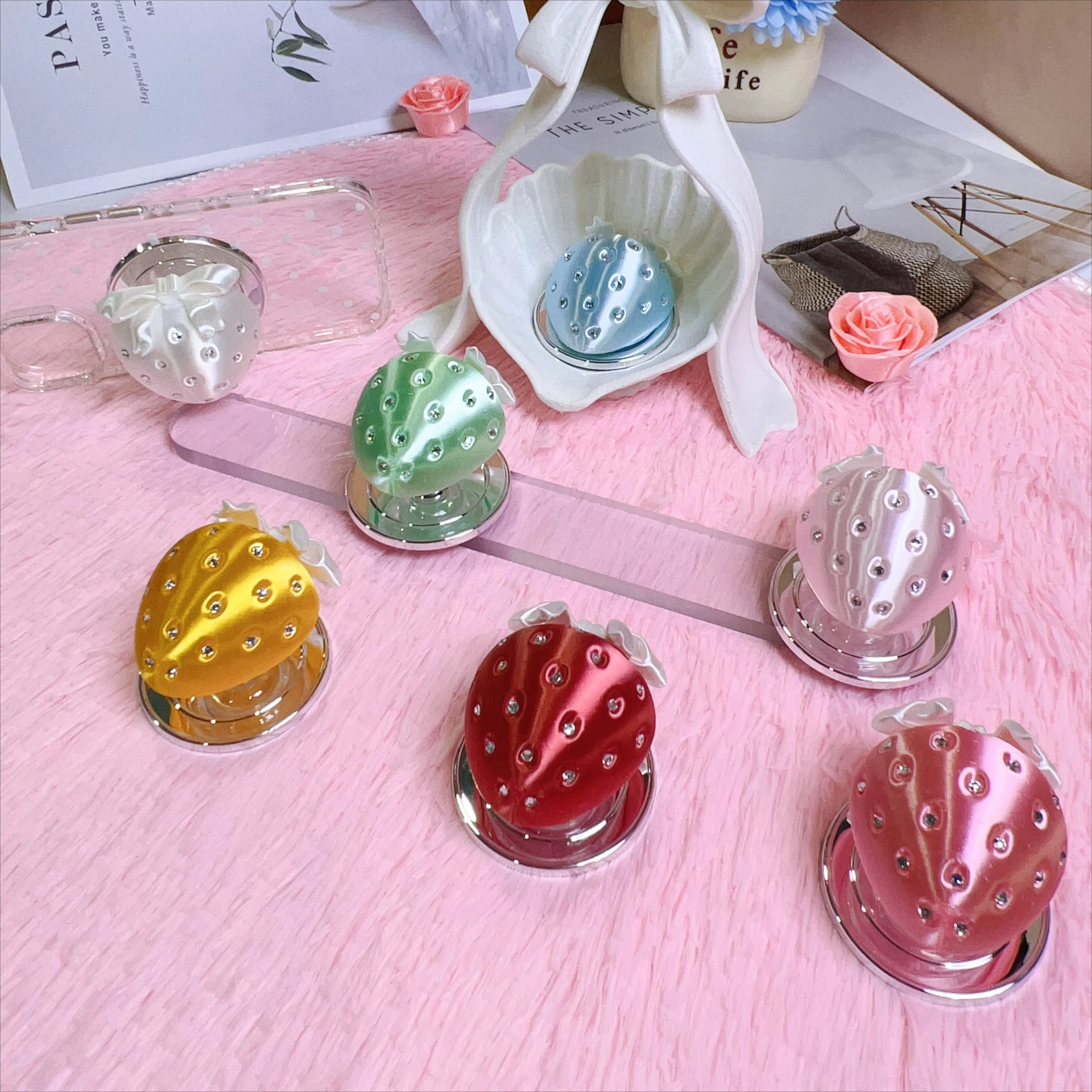 ที่วางโทรศัพท์รูปสตรอว์เบอร์รี - Strawberry Huller บทวิจารณ์และราคา