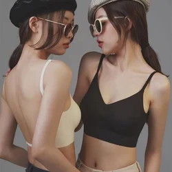 Sujetador Sexy de verano para mujer, ropa interior ajustada en forma de U sin costuras y espalda descubierta, sujetador de copa triangular, lencería Sexy para mujer