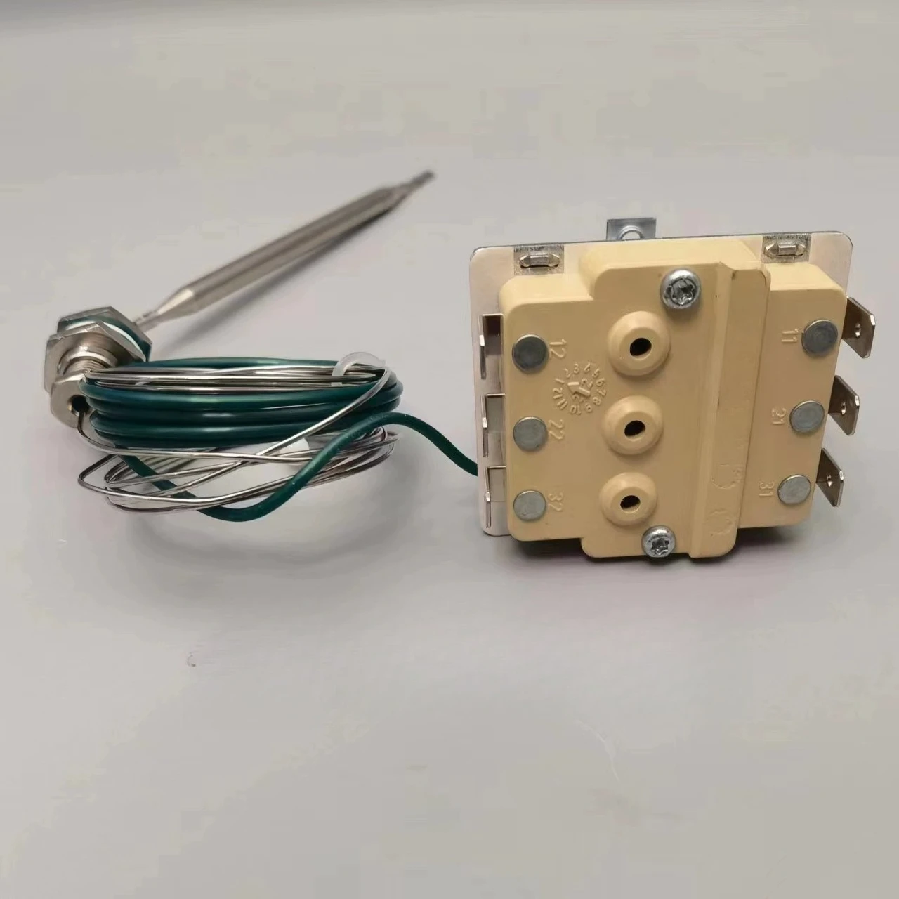 เตาระเบิด 3 เฟส 230 °   C ตัวจํากัดอุณหภูมิเหนือการป้องกันอุณหภูมิ EGO55.33549.040/55.33544.010