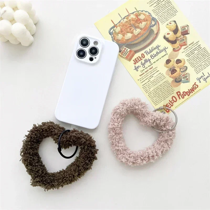 

Korean Plush Love Heart Colorful Phone Lanyard Cute Wrist Strap Women's Hand-held Chain Short Anti-lost Chain For Girl Jewelry