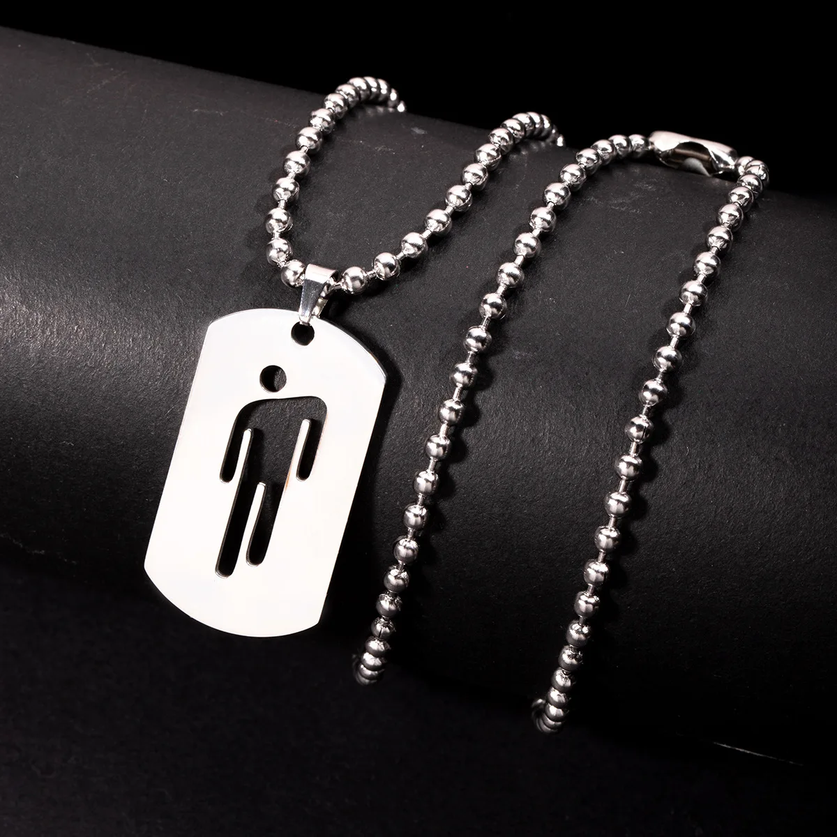 Mode Eenvoudige Zilveren Kleur Kralenketting Roestvrij Stalen Vierkante Kaart Kleine Persoon Patroon Hanger Ketting voor Vrouwen Mannen Sieraden