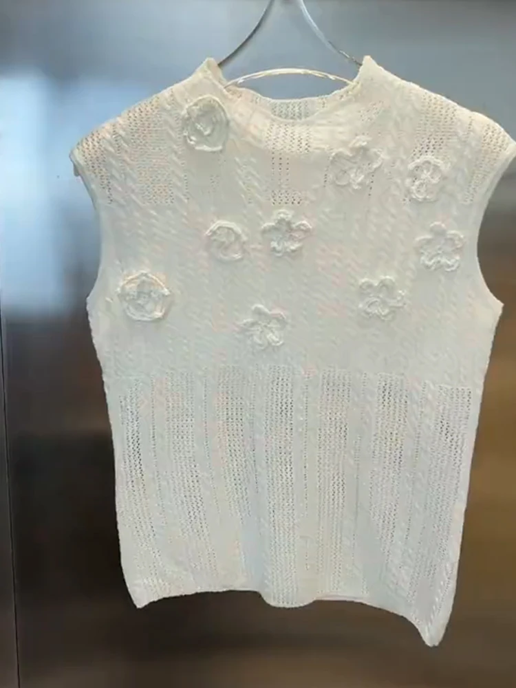 سترة نسائية صيفية 2025 بدون أكمام منسوجة ناعمة وصديقة للبشرة بتصميم زهور ثلاثية الأبعاد أنيقة بأسلوب كوري للعمل #4