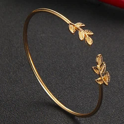 Classic Leaf Arrow Open Bracelets Black Triangle Geometric Bangle Bracelets for Women Simple Metal Charms Fashion Jewelry