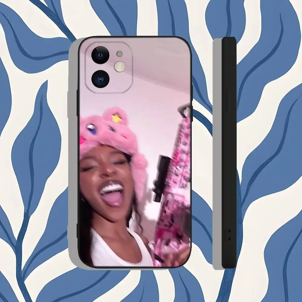 حافظة لهاتف آيفون 17,16,15,14,13,12,11,X,XS,8,7,Pro,Max,Plus,E,SE4,Air,Mini Soft TPU Gift #3