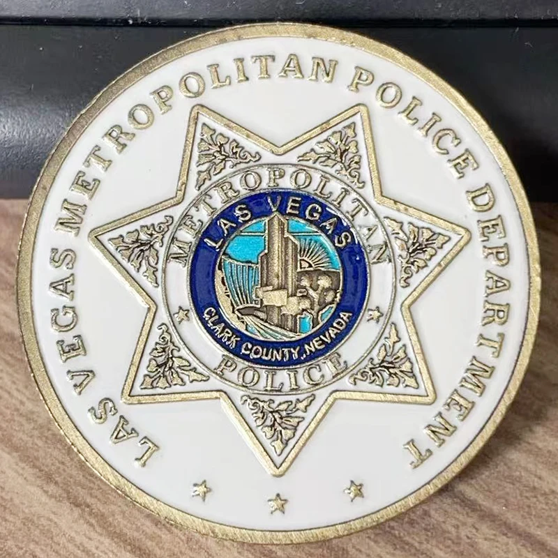 United States Las Vegas Metropolitan Police Department Souvenir  Coin Saint Micheal Pattern Challenge Coin - view 3