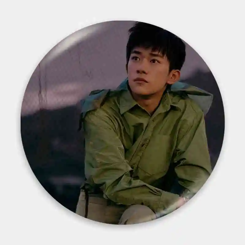 YiYang Qian Xi Chinese Actors And Singers Badge Brooch anchor Peripherals Pin Cosplay Hat Pendant Customize 58mm Accessories