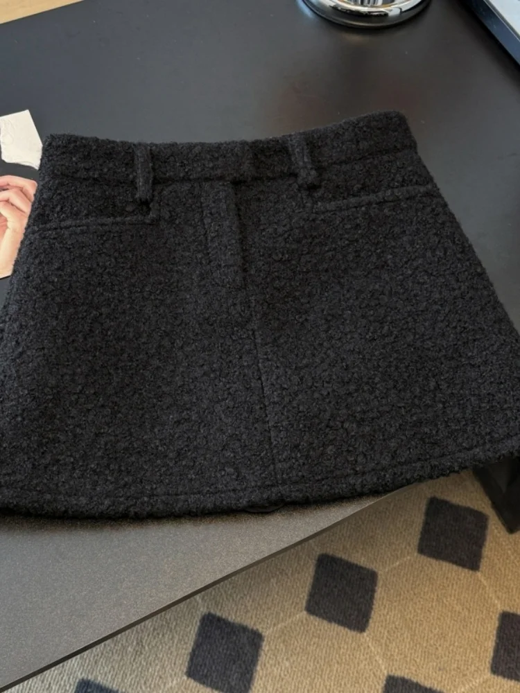 SMTHMA Schwarz-Weiß-Wollrock im französischen eleganten Stil mit niedriger Taille und blendendem Modedesign-Kurzrock für Damen