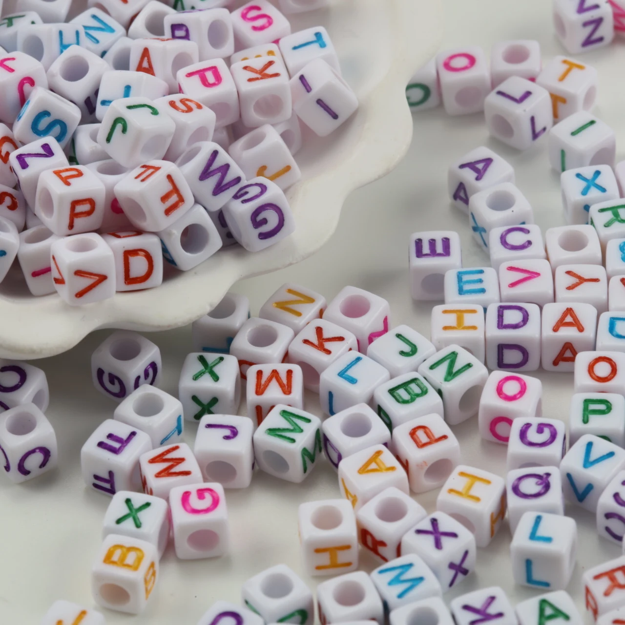 6x6mm Colorful Letters Beads Acrylic Alphabet Beads Square Loose Beads DIY Beaded Decoration For Jewelry Making Beading Mate