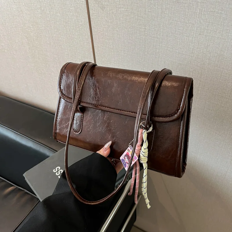 

Faionable Large Capaci Ladies Commuter Bag Underarm Bag Single oulder Bag Casual Sle Handbag Soft PU Leather Pure Color