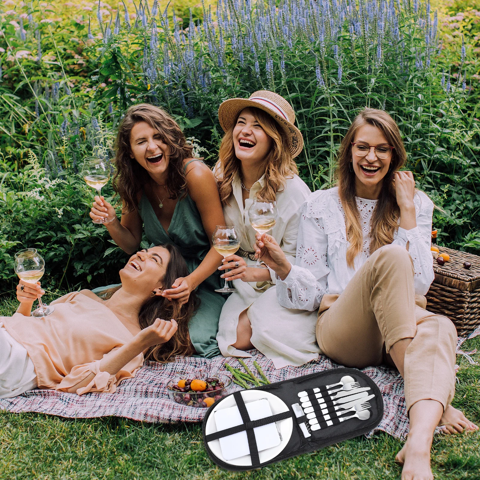 

1 set 1 Set Portable Travel Cutlery Set Stainless Steel Outdoor Camping Utensils Multi-Function Silverware Kit For Picnic Hiking