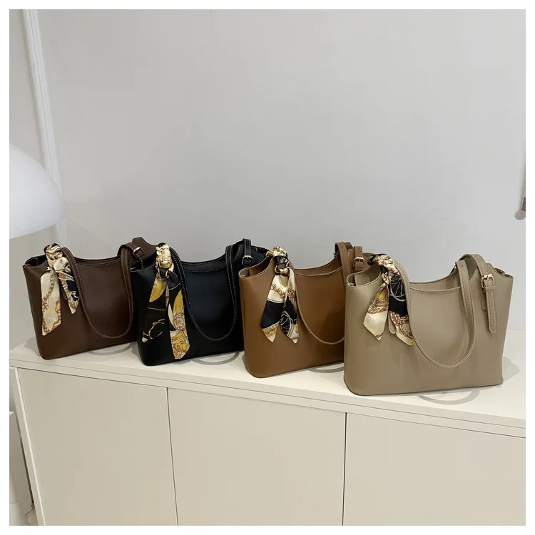 Modische, stilvolle Seidenschal-Einkaufstasche, Umhängetaschen mit geräumigem Fassungsvermögen, elegante Unterarmtasche, vielseitige Pendelhandtasche für Damen – Detail 19