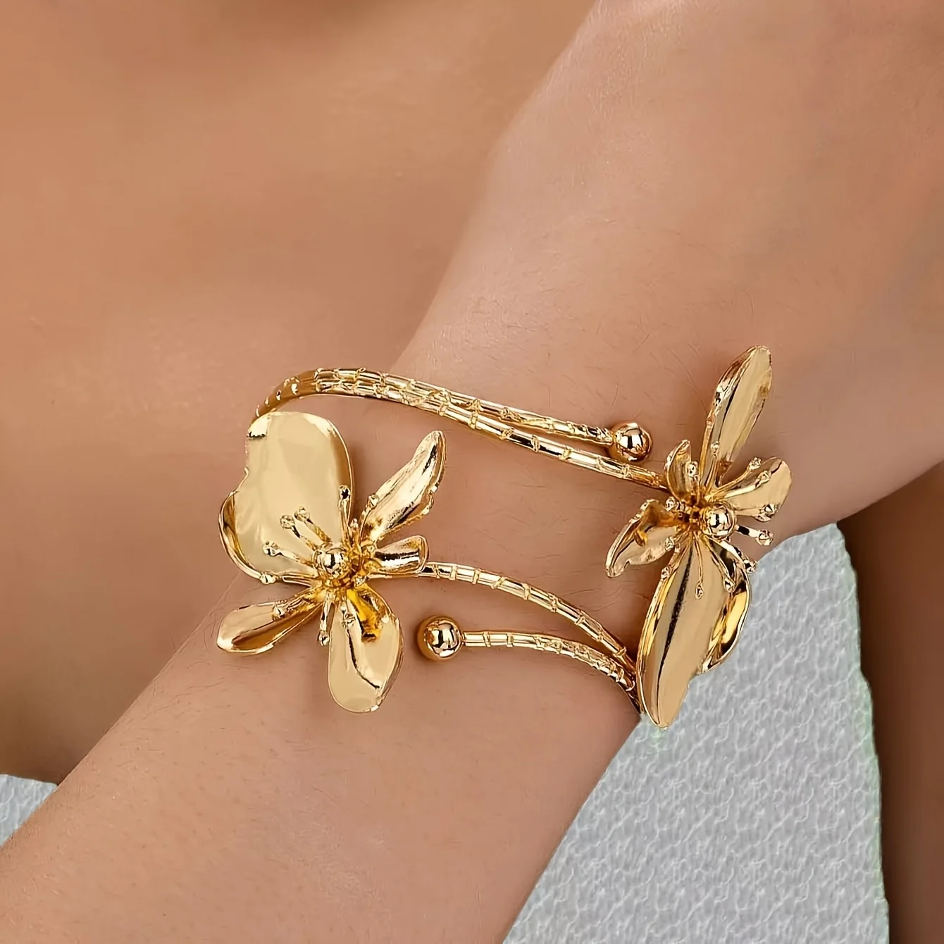Vintage Floral Wrapped Irregular Bangle, Fashion Elegant High End Cuff Bracelet for Women, Unique Statement Jewelry Gift for Her