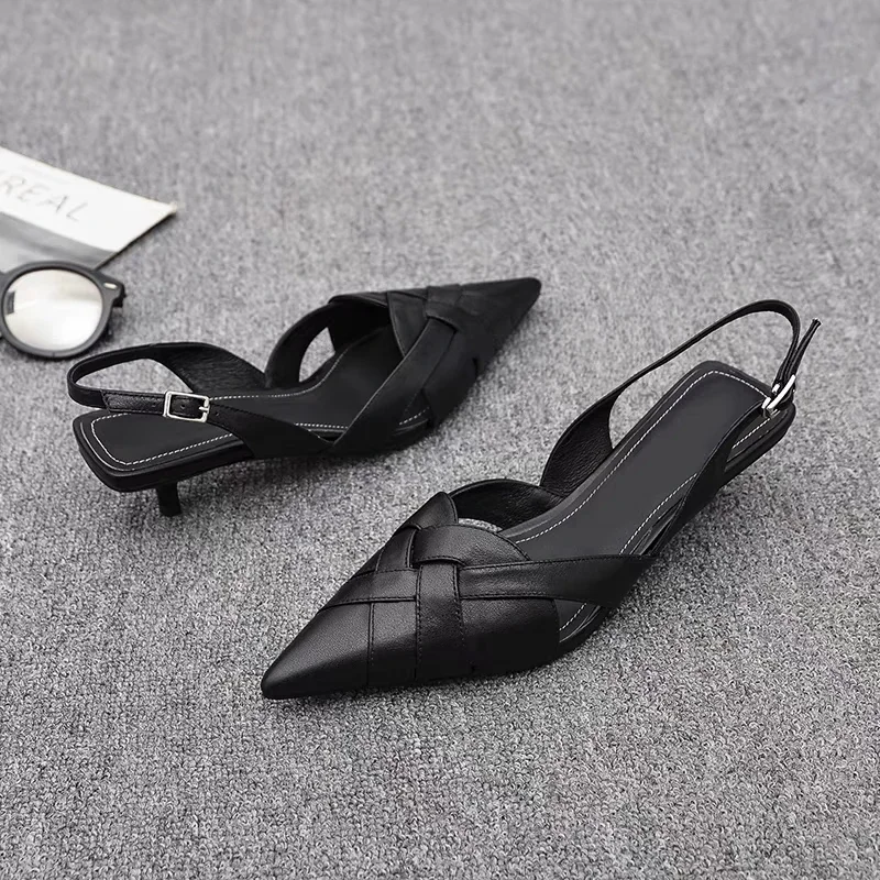 2025 nouvelles sandales pour femmes mode chignon tête Sexy noir tissé Slingback Banquet pied combattant chaussures pour femmes talons bas Zapatos Mujer