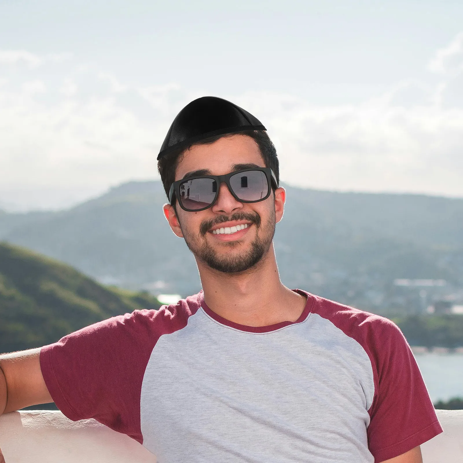 

Черная полиэстеровая кипа (ярмолка) для мужчин, традиционная еврейская шапочка, легкая, удобная, религиозное покрывало для головы, универсальная.