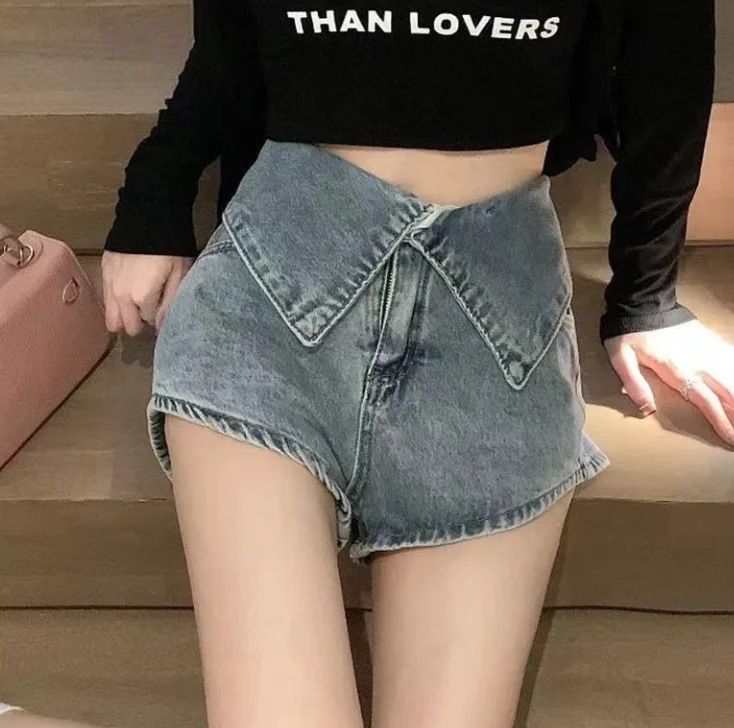 

Y2K Denim Shorts 2025 Korean Niche Turned High Waiste Shorts Thin Jeans for Women Slim Fit High Waisted A-Line Jeans Denim Short