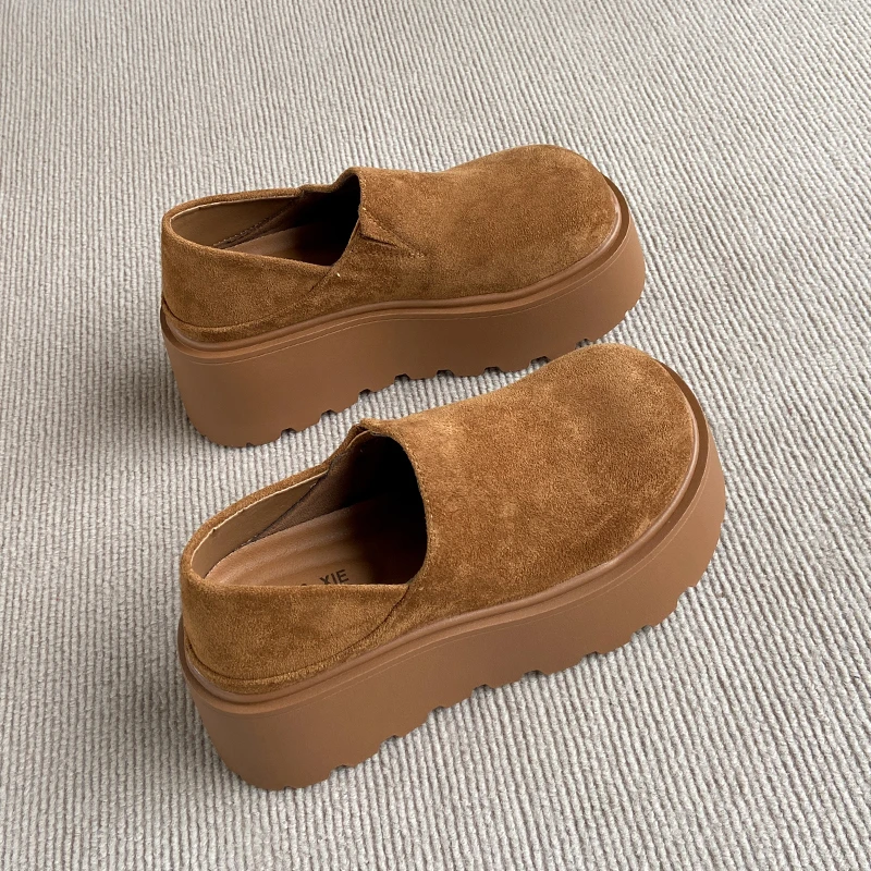 

Однотонная женская обувь из коровьей замши на плоской подошве на среднем каблуке, весна-осень 2023, лаконичная женская обувь с круглым носком на мелком каблуке