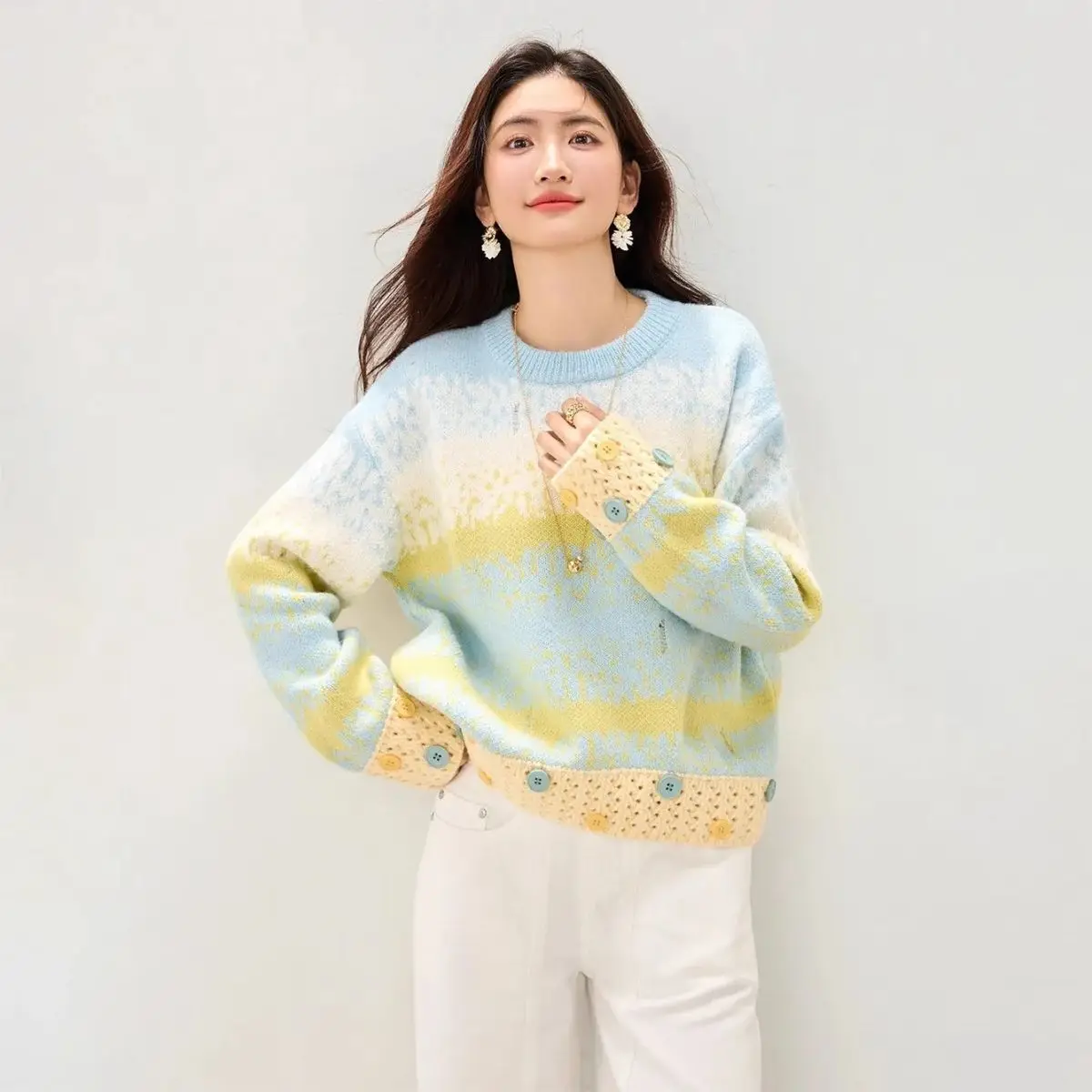 سترة متماسكة ملونة مع زر تفصيل للربيع والخريف للنساء نمط حلو غير رسمي فضفاض مناسب قصير الطول رقبة دائرية #6