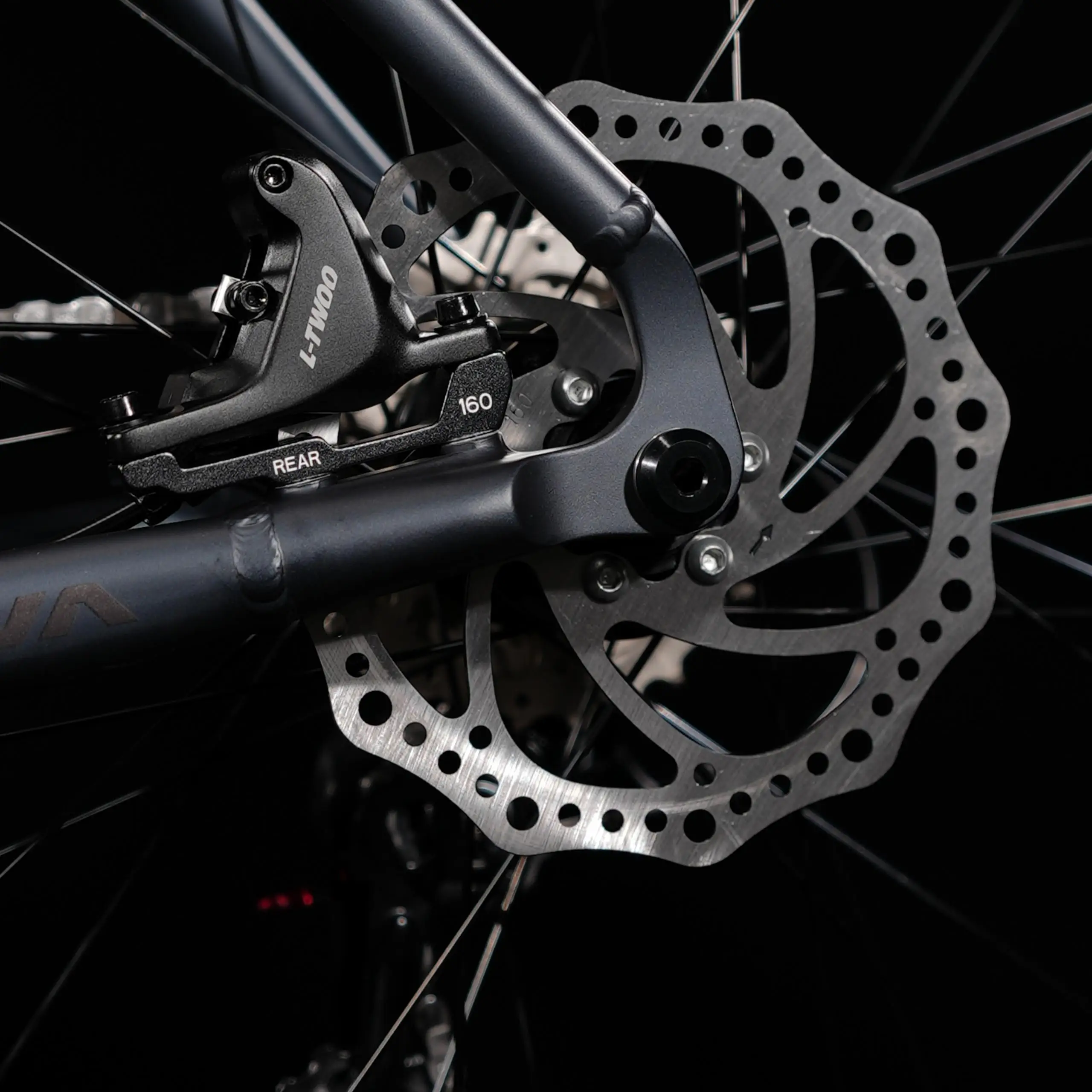 دراجات جافا VELOCE عالية الجودة، دراجة سباق الطرق الرخيصة، تعليق 700c، إطار معدني 16 سرعة دراجة Derailleur، دراجة المدينة