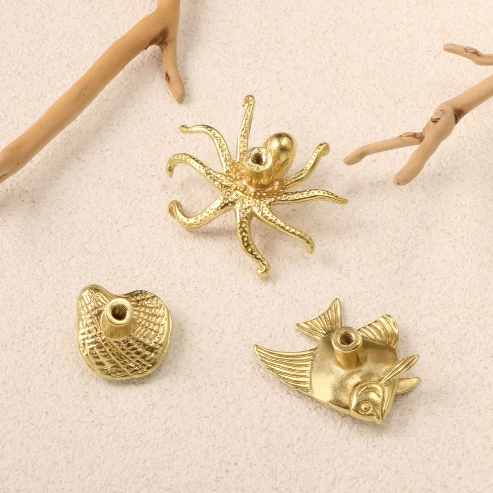 

Octopus Gold Color Shell Fish Brass Handle Retro Luxury Cabinet Door Knobs Push-pull Single Hole Wardrobe Drawer Pulls Cupboard