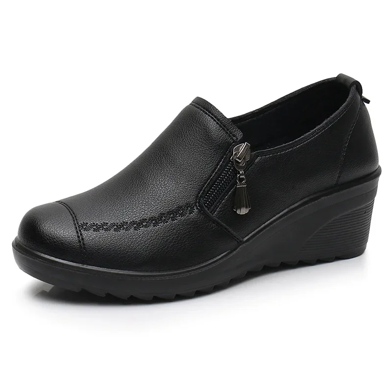 Nuova primavera/autunno alla moda che aumenta l\'altezza delle scarpe Casual con zeppa da donna, resistente all\'usura e confortevole Chaussure Femme