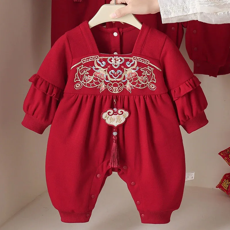 

Комбинезон-ромпер для девочек на весну-осень 2026 года, на Китайский Новый год, с милой вышивкой, красный, с длинным рукавом, хлопковый, B210