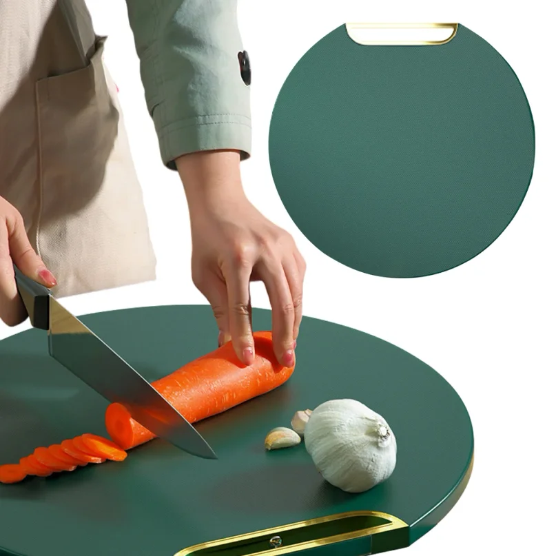 PE Circular Cutting Board with Hanging Hole Round Cutting Board Plastic Cutting Board for Cutting All Kinds of Ingredients