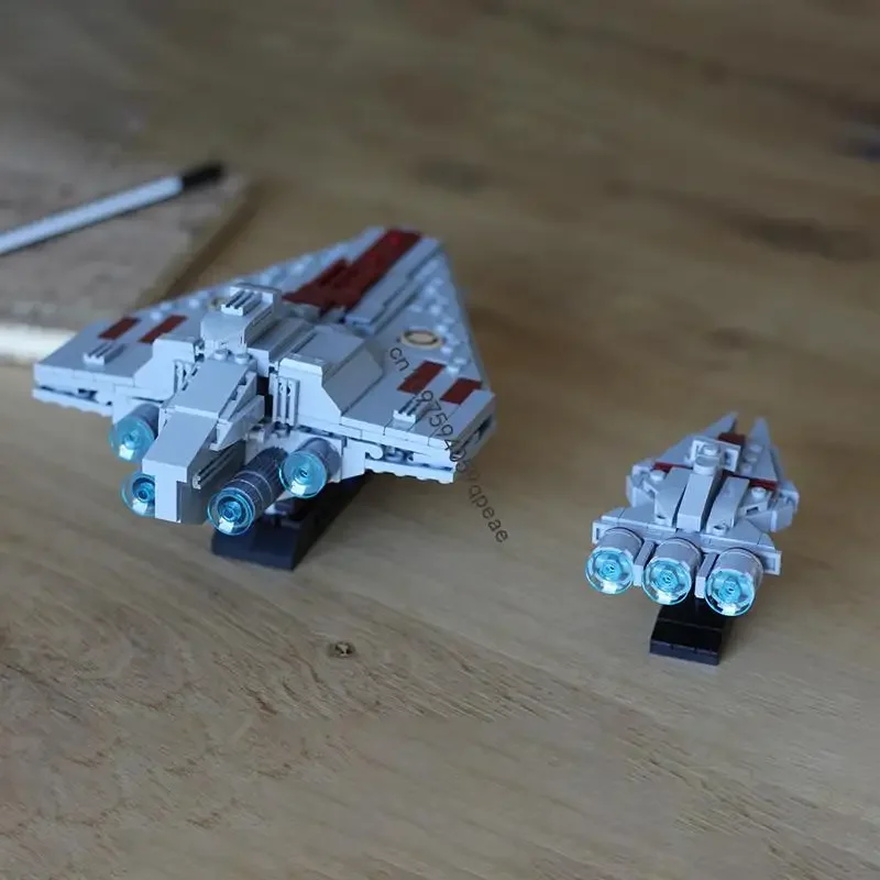 Novo 538 pçs famoso estrela batalha filme moc acclamator navio de assalto modelo diy ideias criativas brinquedo da criança presentes aniversário quebra-cabeças personalizados