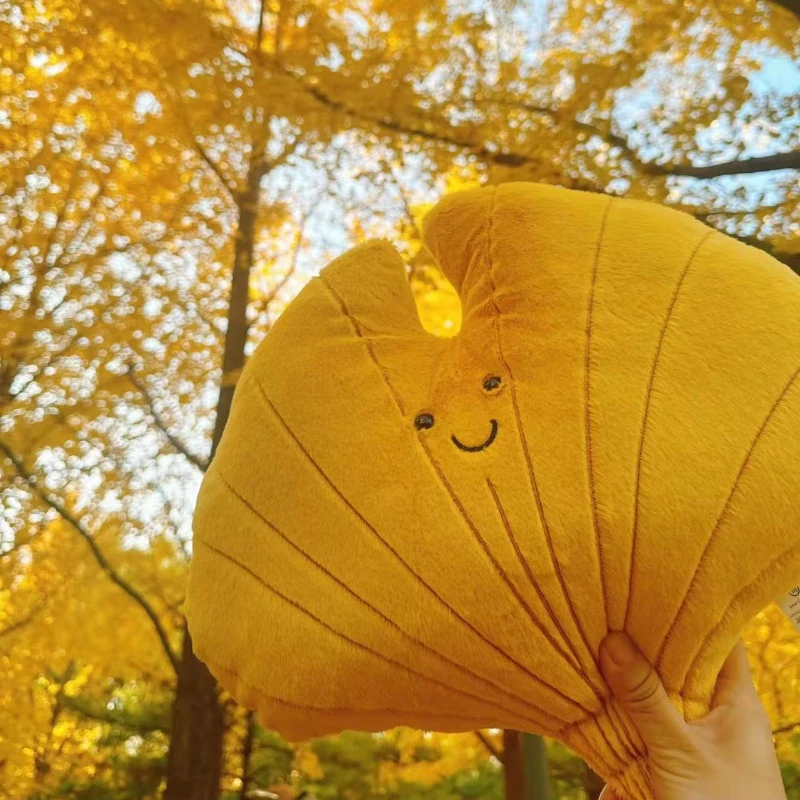 Simulazione creativa 15 cm foglie mini ciondolo cartone animato foglia d'acero bambola morbida farcita cuscino del divano bambino accompagnare cuscino decorazioni per la casa