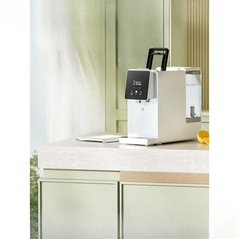 Desktop drinking machine Household water purifier Direct drinking instant water dispenser