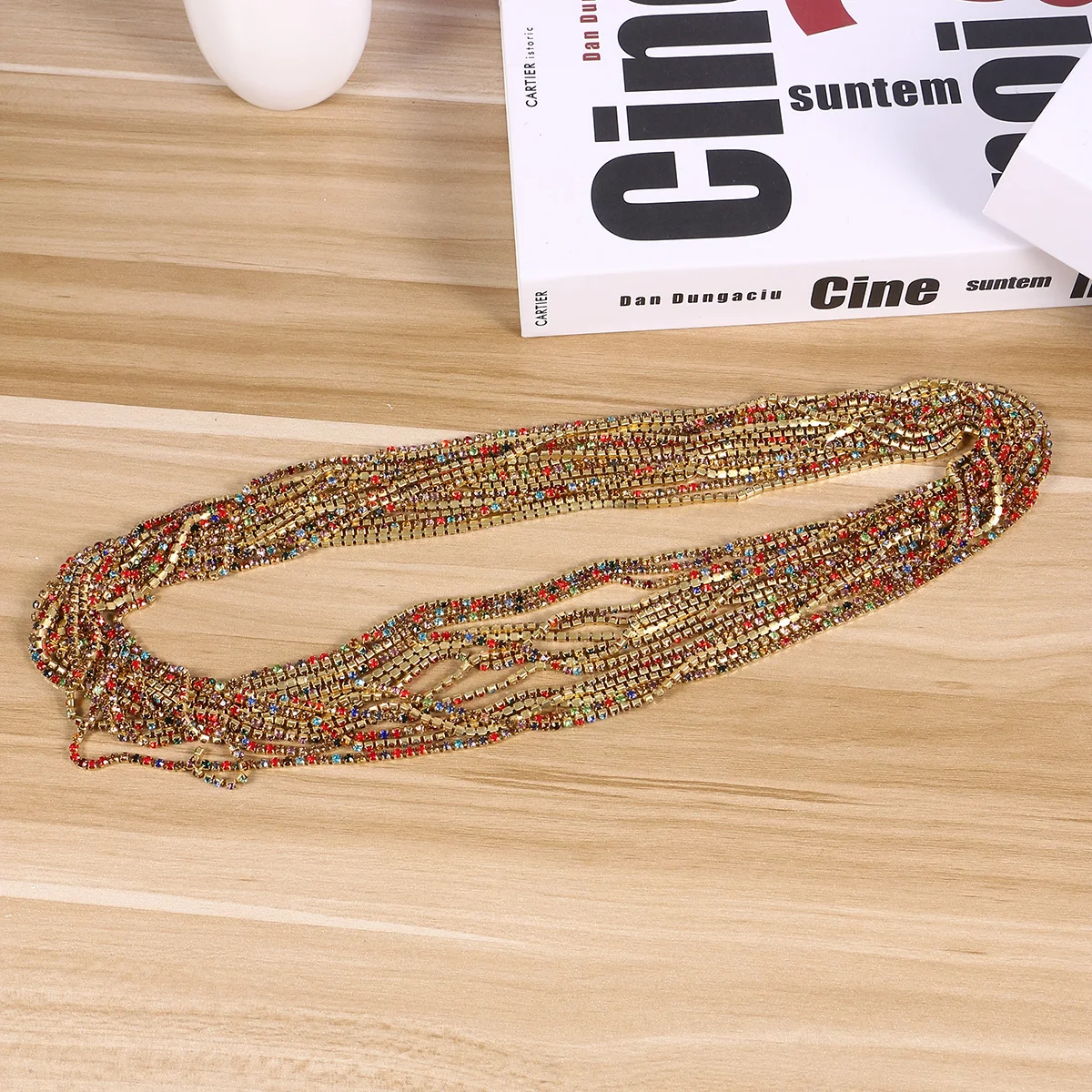 

10M Colorful Crystal Colorful Metal Chain Rhinestone Chain for Crafts Sewing Trim Dress H bags Shoes Wedding Garments