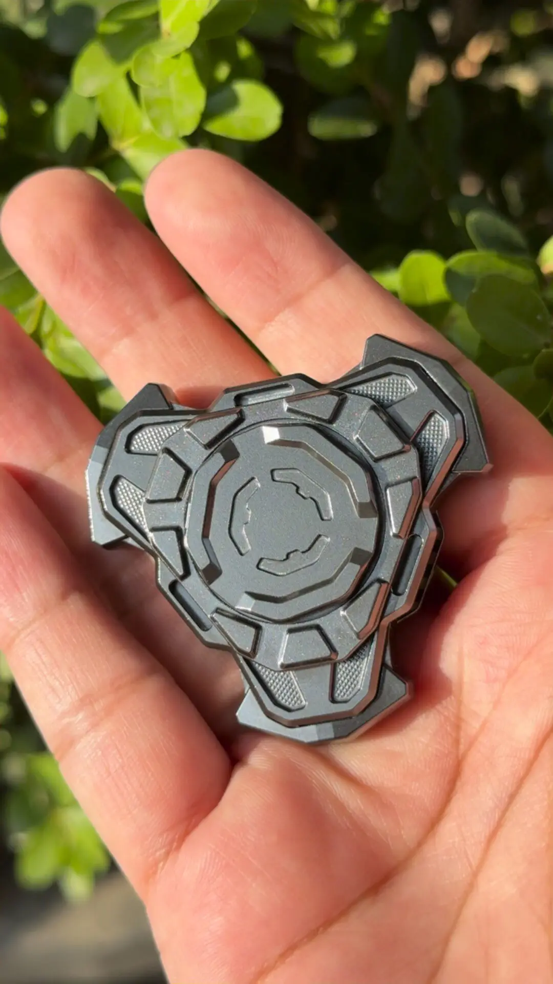 Used EDC Doraedc, Three-leaf Detonation, Open Armor Gyro, Zirconium Black Pearlesite Wash, New