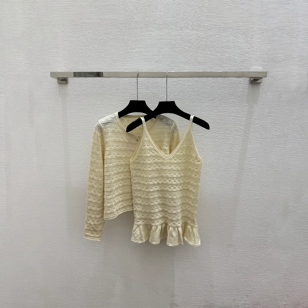 2026 High-Quality New Women's Knit Openwork Two-Piece Set Summer Lightweight Ice Silk UV Protection Cardigan--hb718
