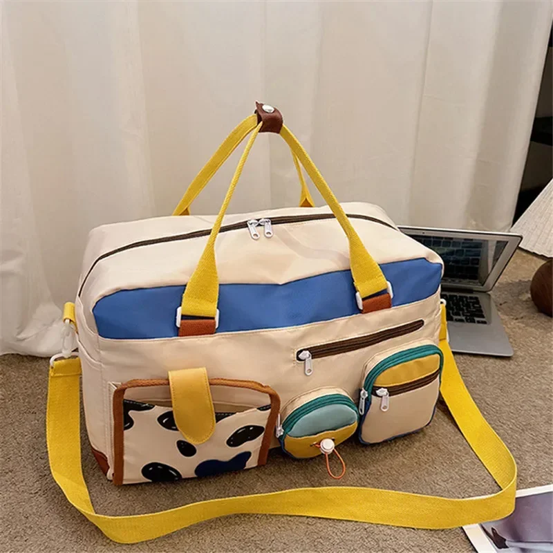 

Dopamine Casual Travel Bag for Women Lightweight Gym Yoga Swim Fitness Duffel Short Trip Business Trip Carry Large Handbags