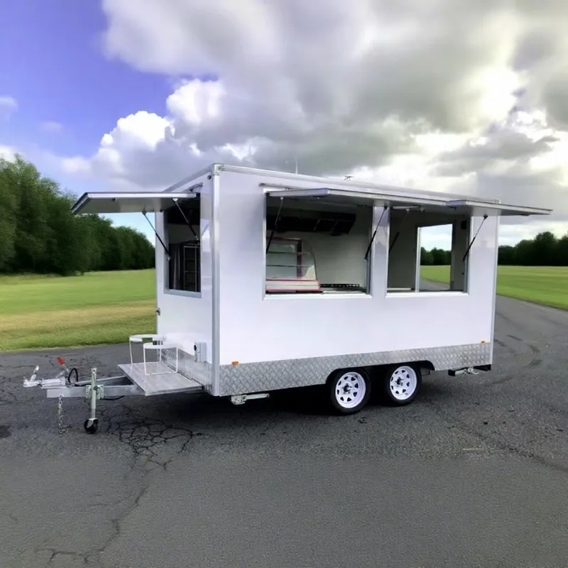 Mobile Food Truck Energy Saving Design Low Power Consumption Catering Trailer for Business Use