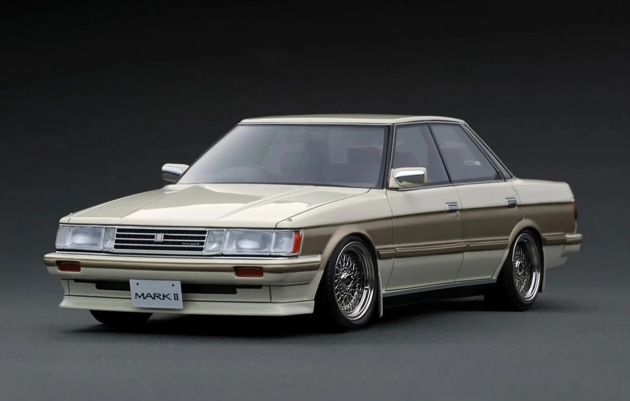 IG 1/18 Scale Toyota Mark2 Grande (GX71) Car Model