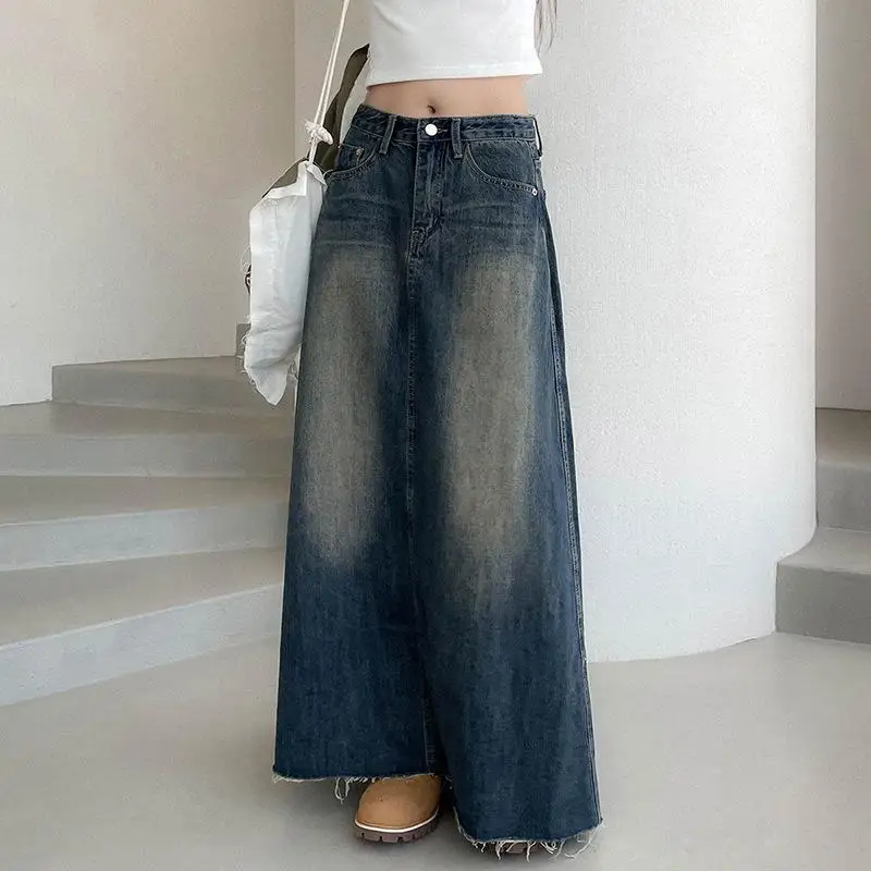 Women Vintage Washed Denim Maxi Skirt High Waist Frayed Hem Long Jean Skirt Y2K Retro Streetwear Fall Winter Bottoms