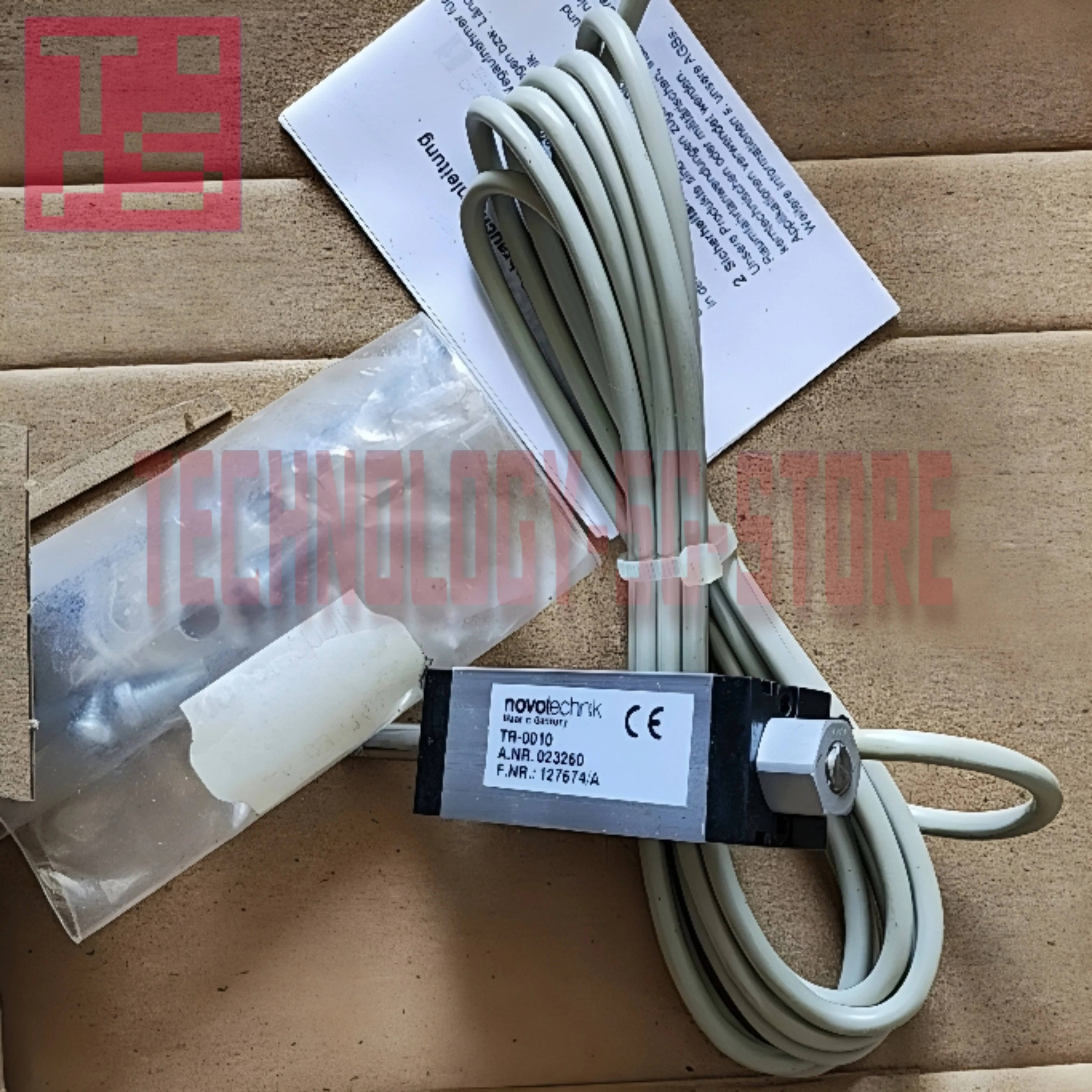 

Position Transducer TR-0010 TR-0025 100%NEW in box