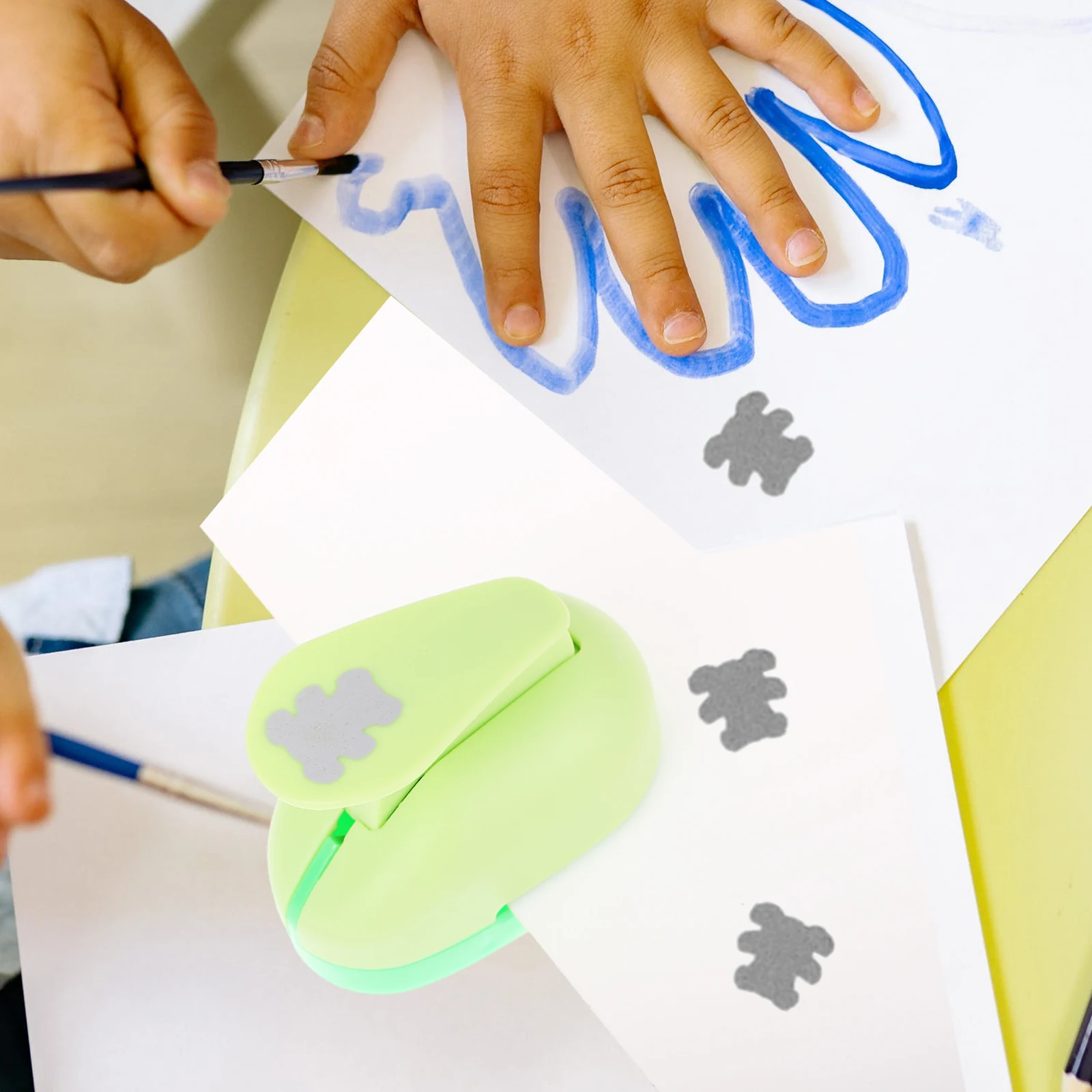 

Decorative Hole Punch Scrapbook Craft Shape Paper Puncher Tool for Crafts Small