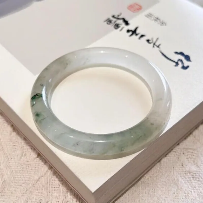 

Tianshan Green Gold Silk Jade Bracelet Ice Seed Floating Flower Thin Round Strip Beauty Jingle Gift