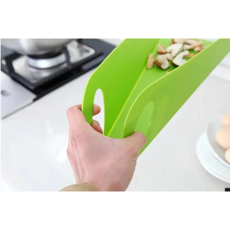 Plastic Cutting Boards Durable Kitchen Tool Non Slip Chopping Board Multi Color High Quality