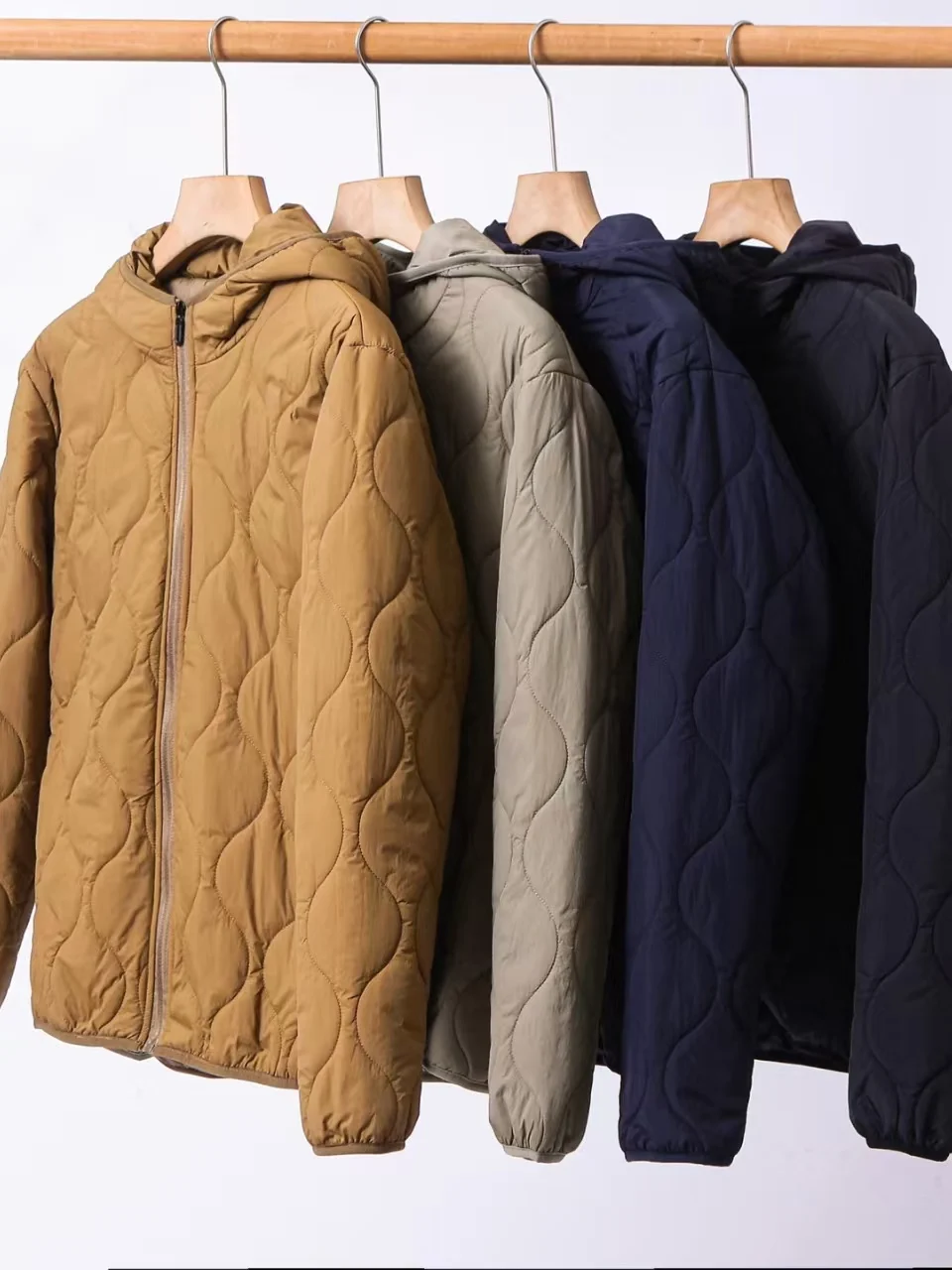 

Autumn Winter Hooded Cotton Jaet Outdoor Lightweight High Efficiency Warm Stitching Cotton Coat Men's Women's Casual Sle
