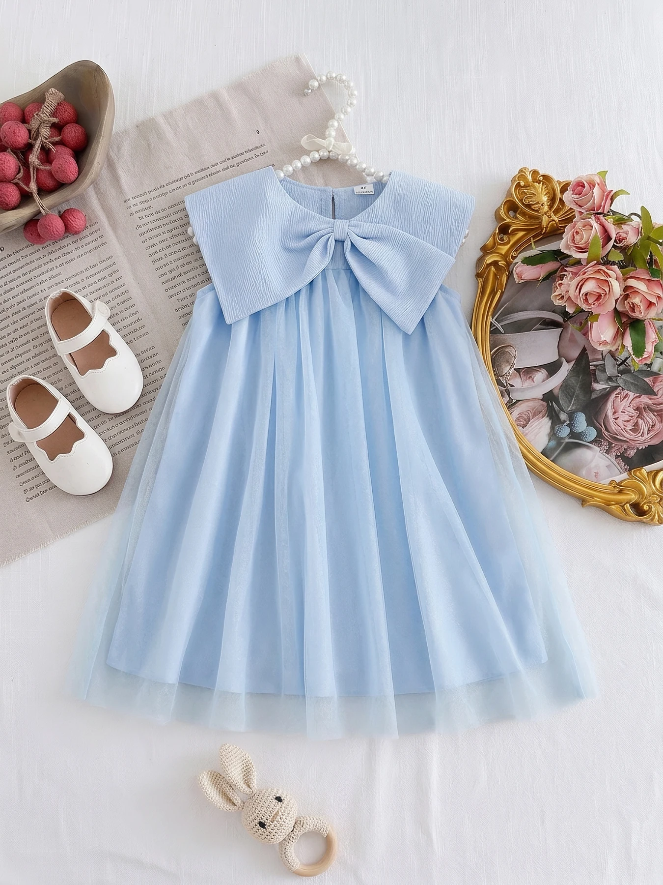 Lovely Toddler Girl Flowy Sleeveless Tulle Dress With Statement Big Bow Collar