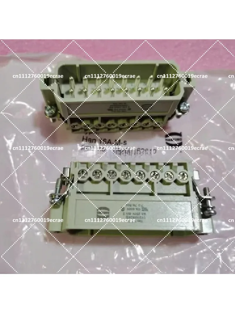 16A 250V Small Industrial Male Power Plug Connector