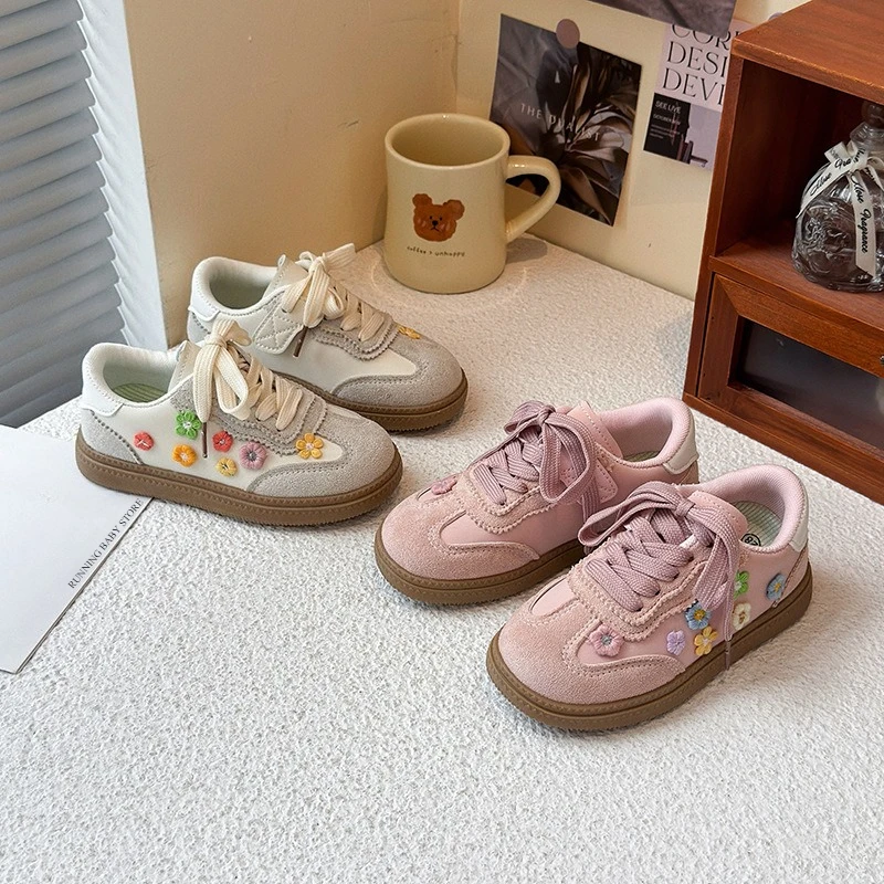 Shallow Shoes Girls Running 2026 Spring Autumn Fashion Appliques Breathable Embroidered Flower Lace-Up Casual Comfort Sneakers