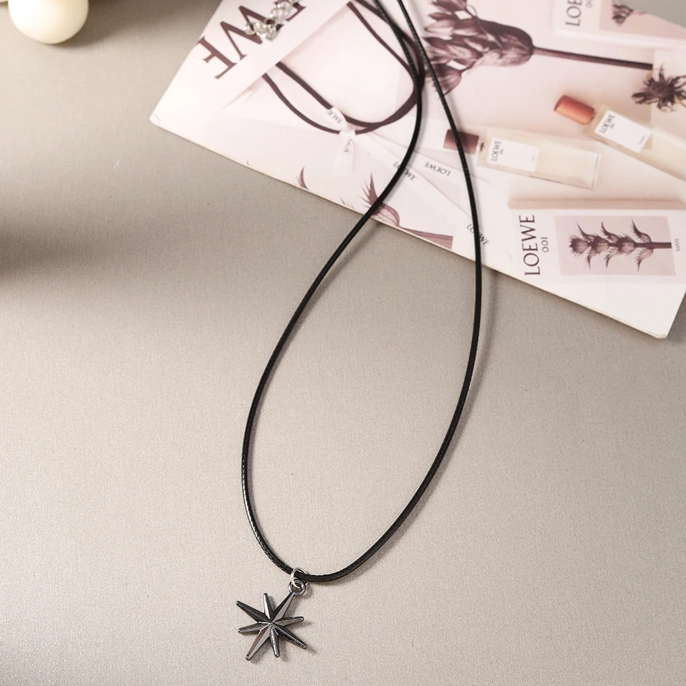 Aihua Hip-Hop-Halskette mit Herz-Sonnen-Stern-Anhänger in Gunmetal-Schwarz für Damen und Herren, Punk-Halskette mit schwarzem Seil, Choker, Halsschmuck, Geschenke – Detail 10