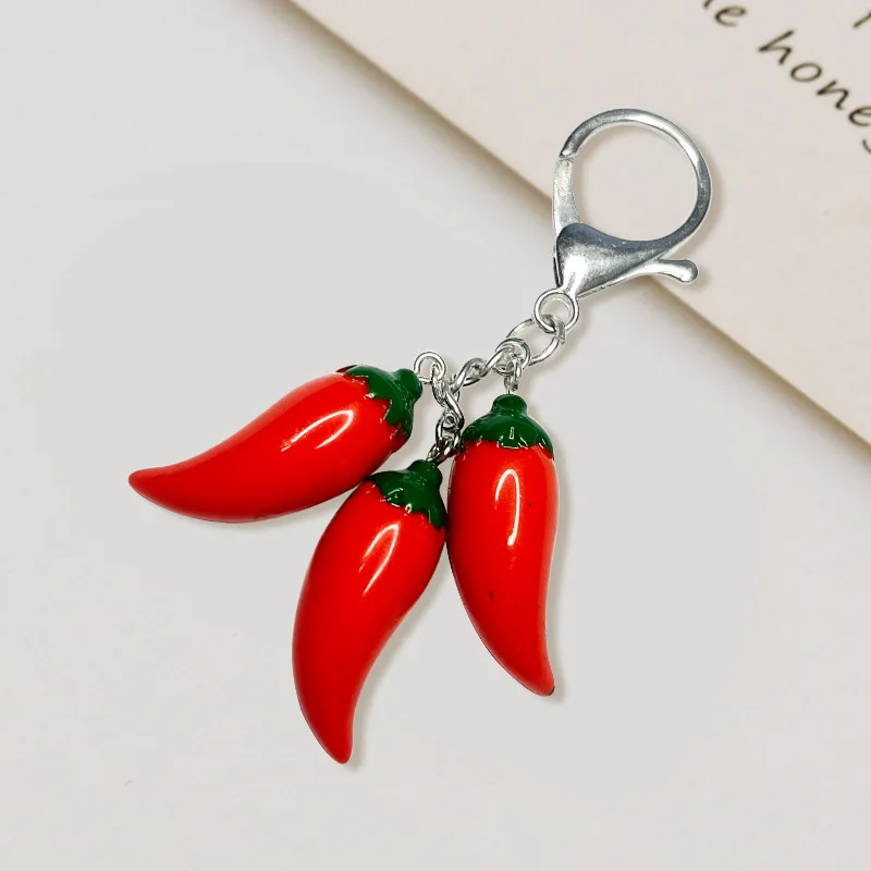 chili keychain Pepper Keychain Statement Keyrings Bag Pendant Ornament Alloy Texture Suitable for Dating Social Event