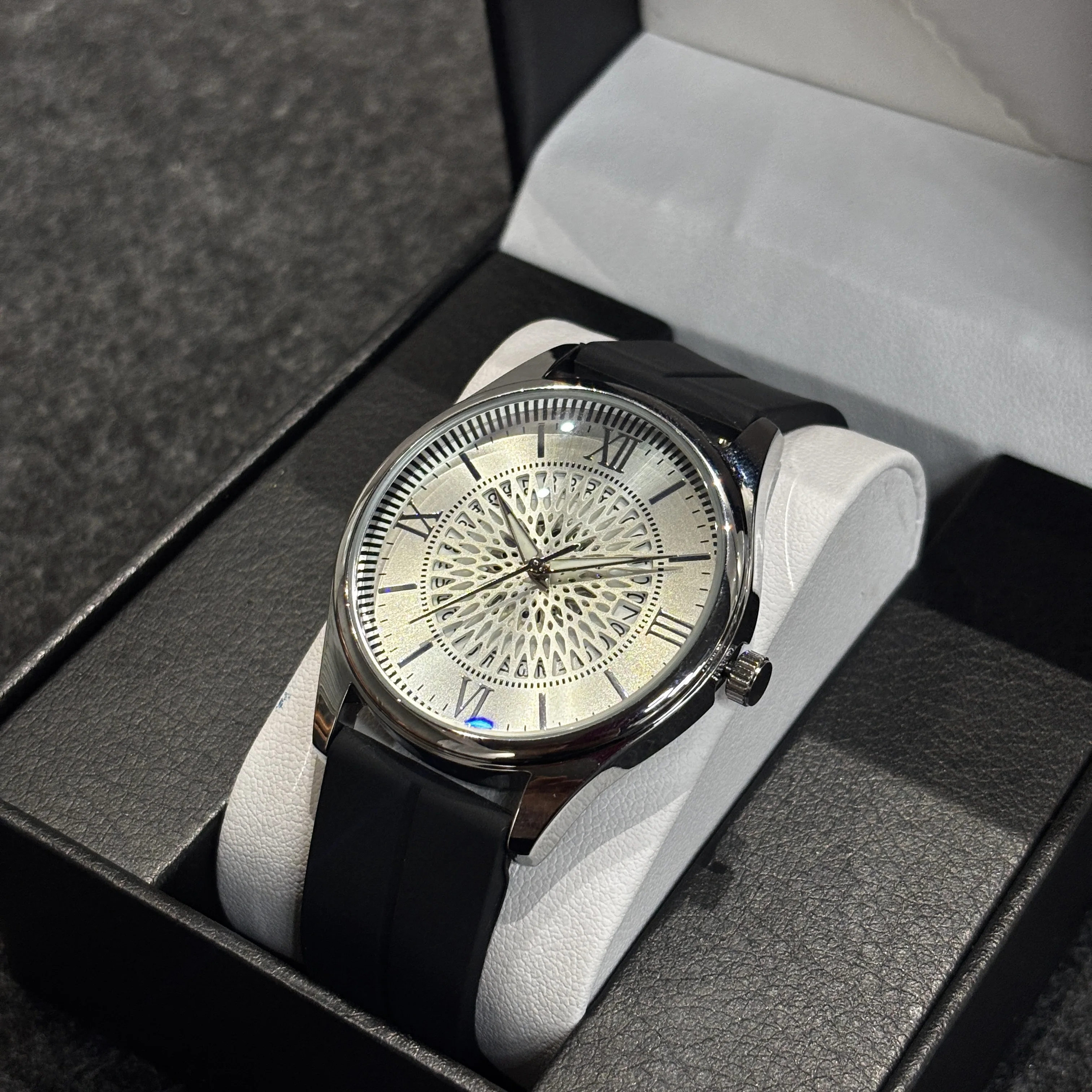 

Мужские часы, роскошные простые кварцевые наручные часы для мужчин, модные мужские часы с силиконовым ремешком, деловые мужские часы, relogios masculino