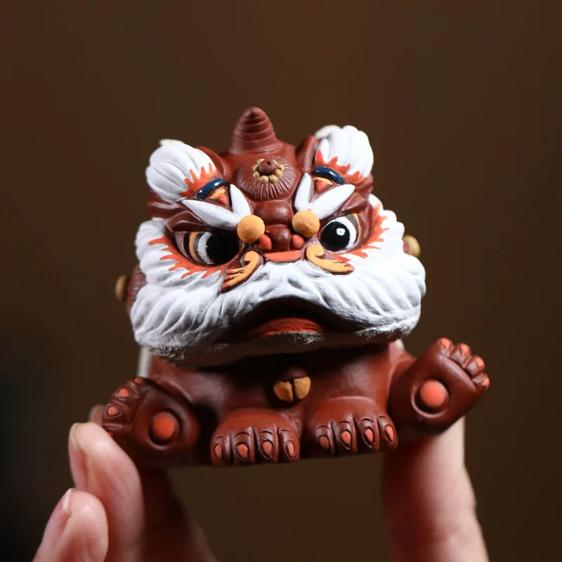 

Фиолетовый глиняный чайный орнамент для домашних животных, лев, креативное притяжение богатства, национальный стиль, пробуждение льва, украшение для чайного столика, поделки