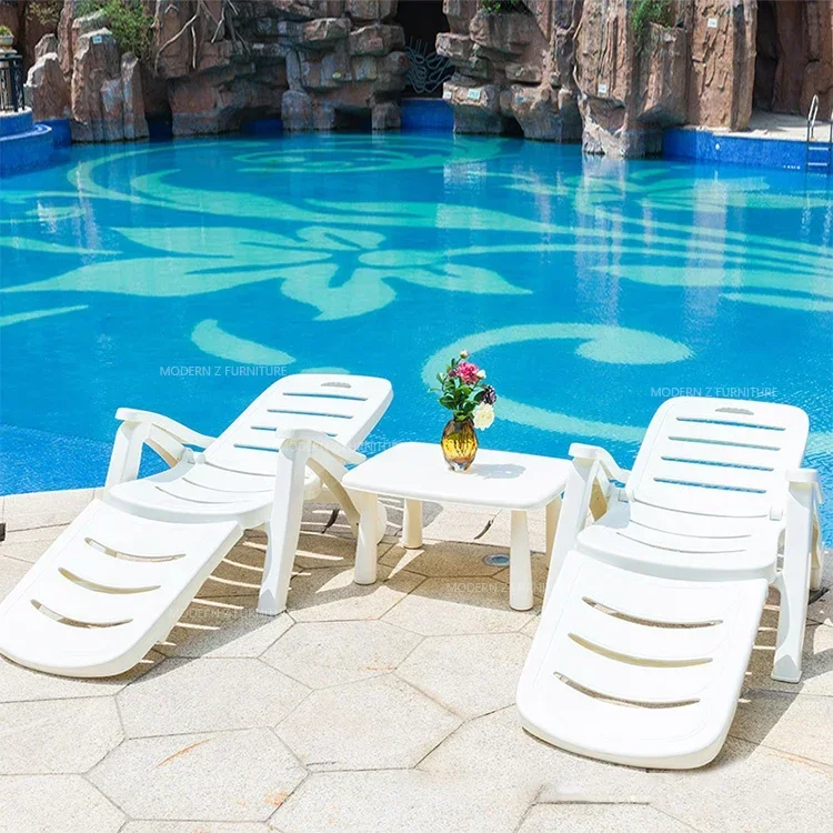 White plastic pool lounge chair/leisure sun lounger chair