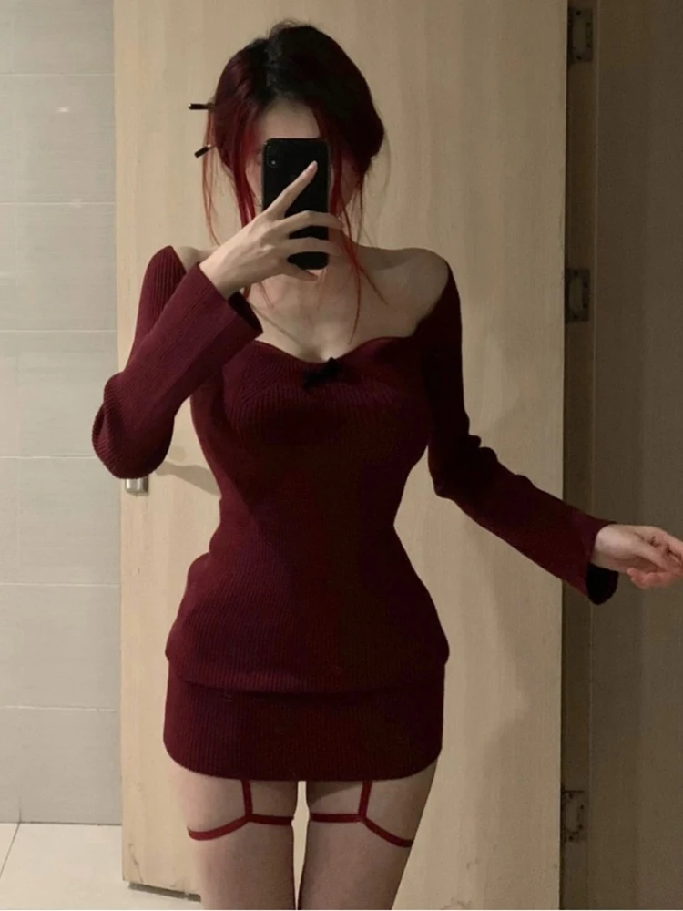 Robes de fête de noël à col carré rouge pour femmes, automne hiver, robe basique Sexy, moulante, extensible, Slim, Mini robe mignonne pour les filles